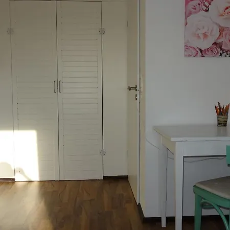 Für 4 Personen Ca 70 M In Pellworm, Nordfriesische Inseln Und Halligen Apartment