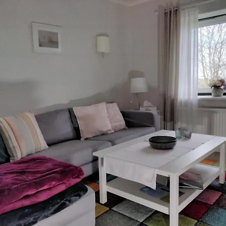 Für 4 Personen Ca 70 M In Pellworm, Nordfriesische Inseln Und Halligen Apartment